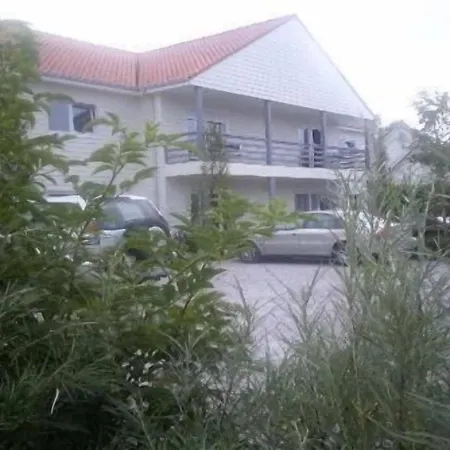 Hotel Les Jardins D'ulysse, The Originals Relais Le Touquet 3*