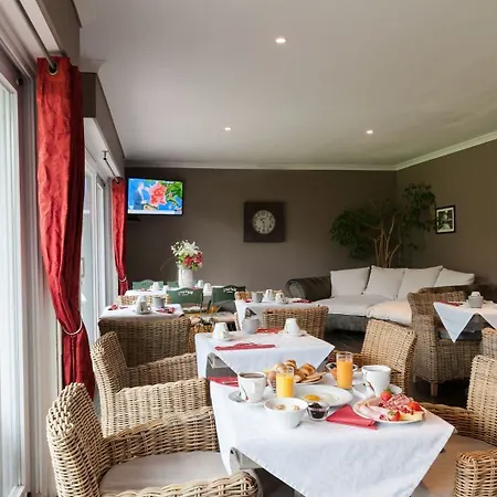 Hotel Les Jardins D'ulysse, The Originals Relais 3*